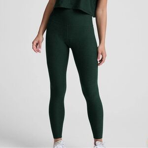 Beyond Yoga green Spacedye Caught in the Midi High Waisted Legging